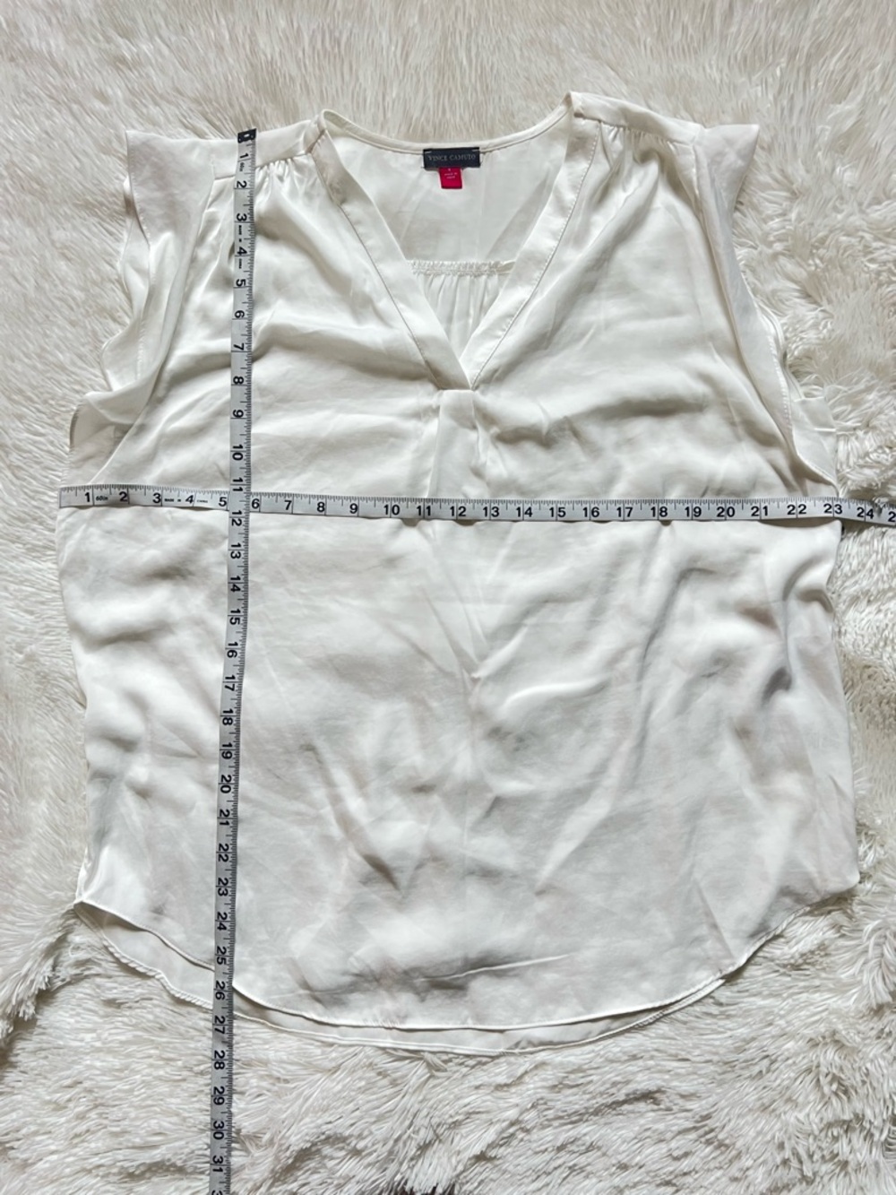 Vince Camuto New Ivory Top L – New with Tags – Elegant Blouse - Picture 8 of 8